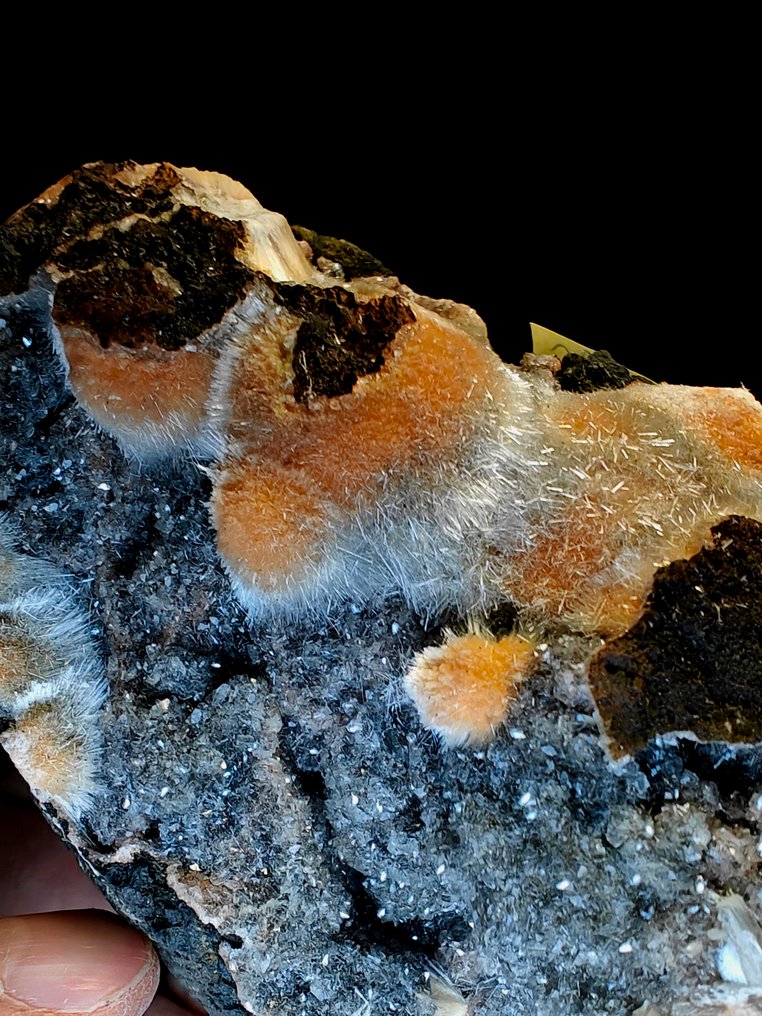 Orange Mesolite  New Find - Height: 7 cm - Width: 6 cm- 650 g #4.3