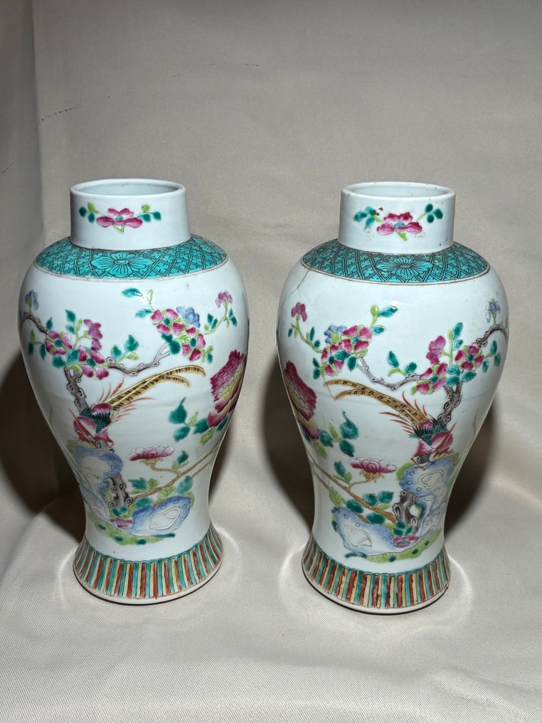 真正的一对凤凰装饰的柱状花瓶 - 来源：Perret & Vibert，巴黎（未附带） - 瓷 - 中国 - Jiaqing (1796-1820) #1.0