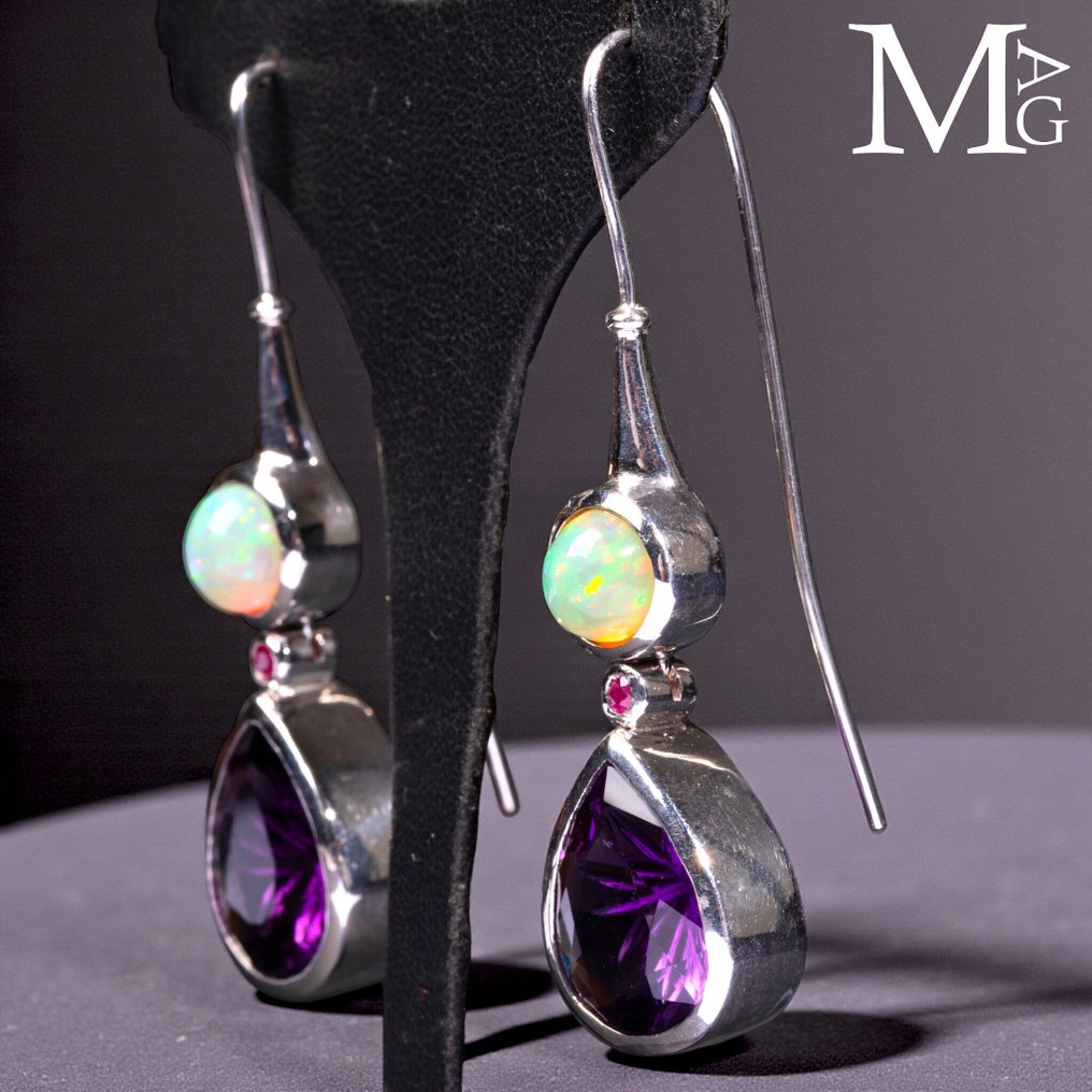 带有埃塞俄比亚蛋白石、红宝石和玻利维亚紫水晶的银耳环 - 高度: 60 mm - 闊度: 16 mm- 20 g #3.2