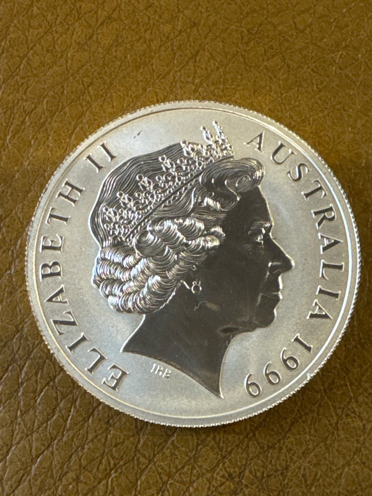 Australia. 1 Dollar 1999 Kangaroo, 1 Oz (.999)  (No reserve price) #1.0