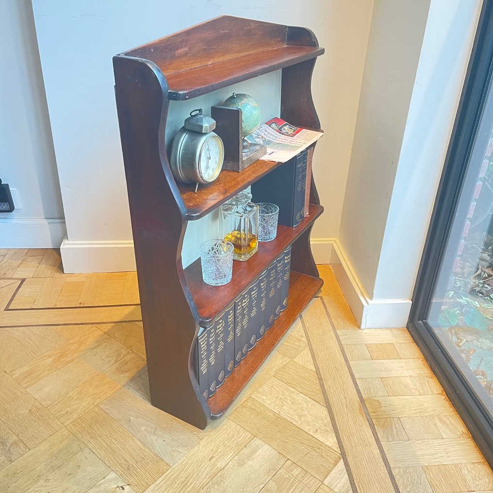 Bookcase - Mahogany #3.2