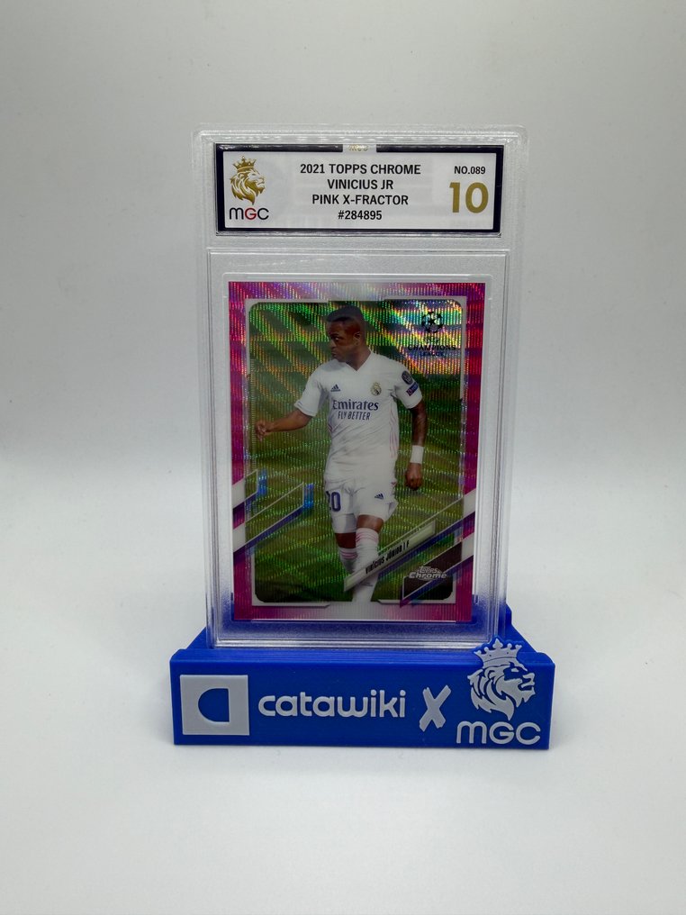 2021 Topps Chrome Vinicius Jr. No.089 Parallellkort, Foil - MGC 10 - 1 Graded card #1.0