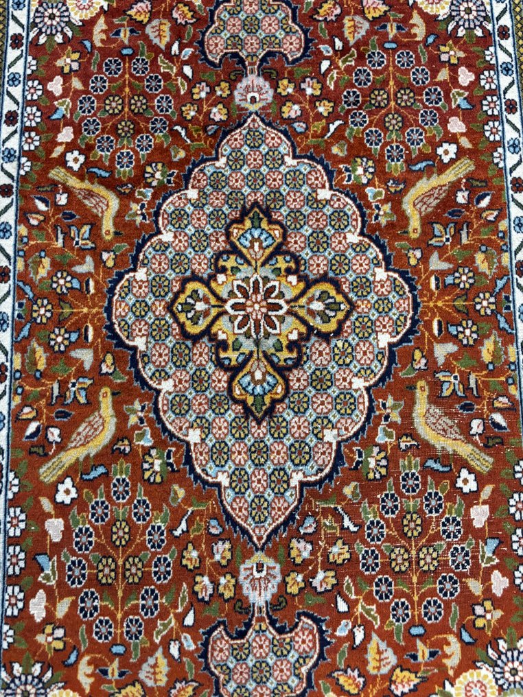 Ghoum - Teppe - 1.6 m - 0.9 m - Lahore blomsterdesign full av! #1.0