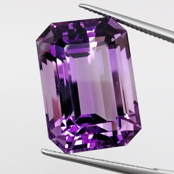 1 pcs  紫罗兰色 紫水晶  - 34.08 ct - 西班牙宝石学院（IGE） - 无治疗 #1.0