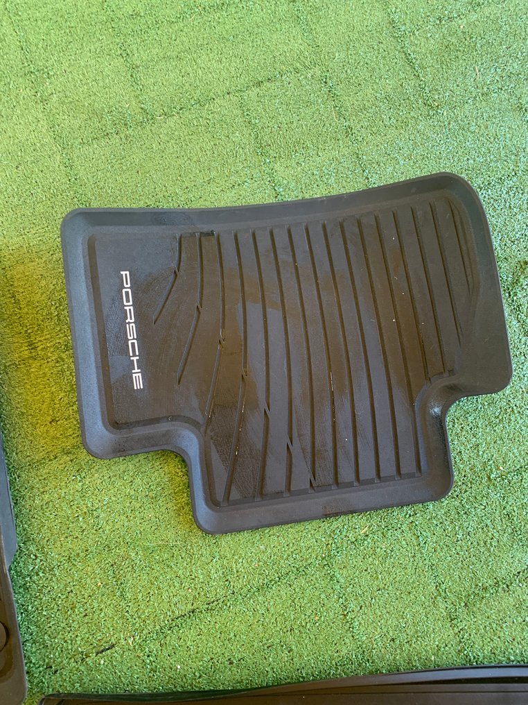 Car mats - Porsche - MACAN/CAYENNE #1.0