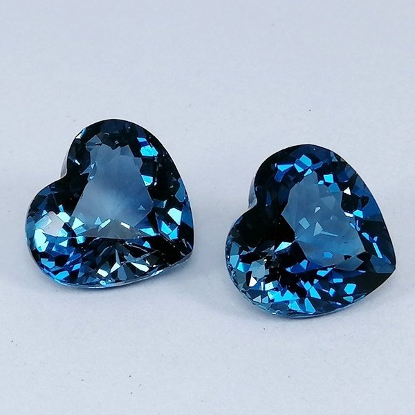 2 pcs  蓝色 黄宝石  - 11.56 ct - 西班牙宝石学院（IGE） #1.0