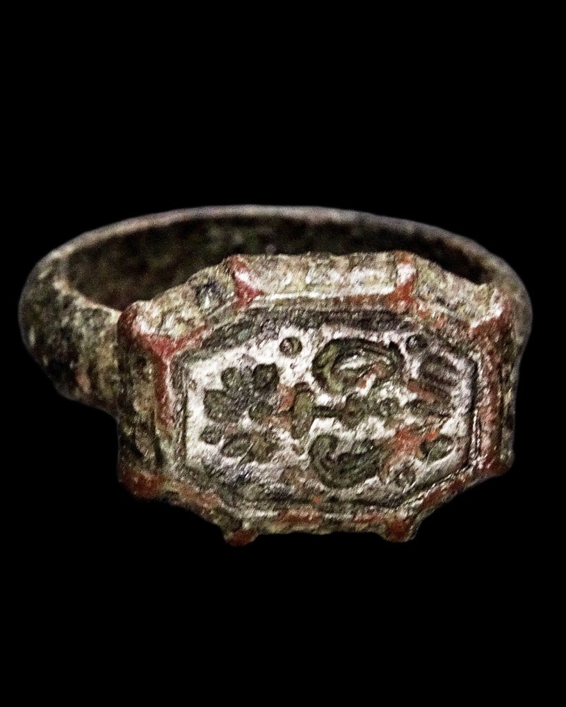 中世纪 青铜中世纪戒指 - 公元1200年至1400年  (没有保留价) #1.0