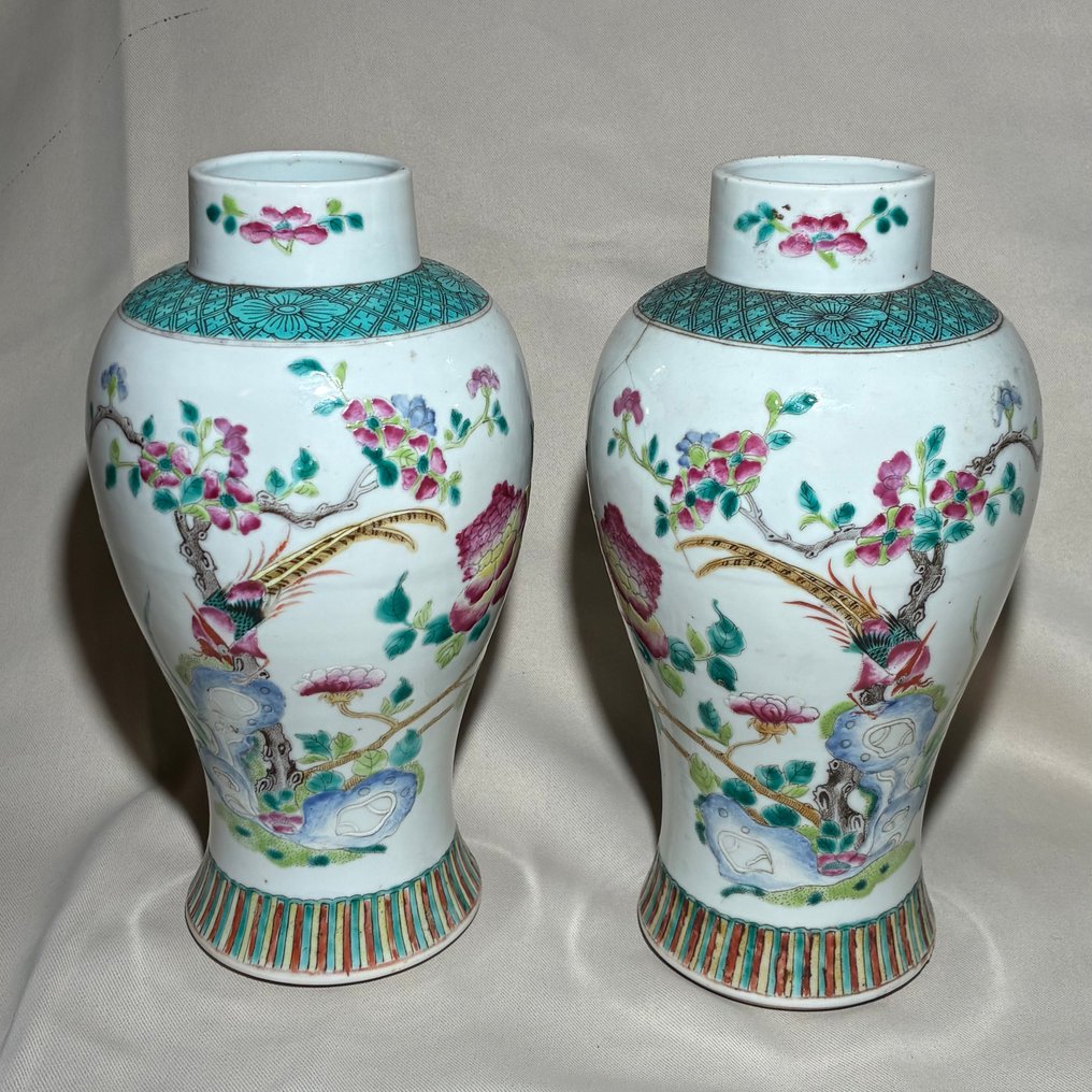 真正的一对凤凰装饰的柱状花瓶 - 来源：Perret & Vibert，巴黎（未附带） - 瓷 - 中国 - Jiaqing (1796-1820) #1.0