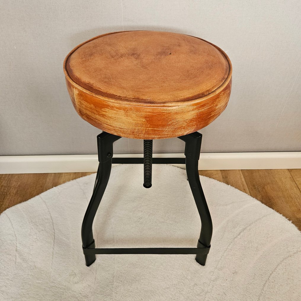 Stool - Height-adjustable rotating stand - Leather, Iron #1.0