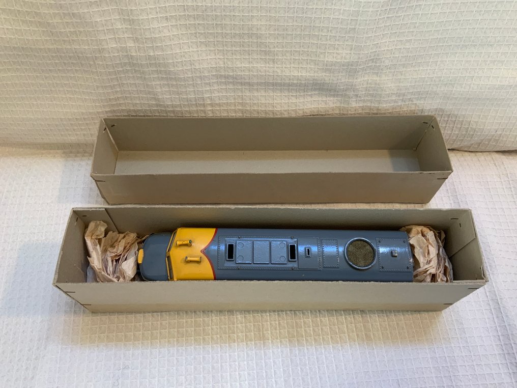 Fleischmann, Electrotren, Märklin H0 - 1341 - Τρένο μοντελισμού (9) - Αλκο PA ντιζελοαμαξοστοιχία με διάφορα βαγόνια. - Union Pacific Railroad #4.3