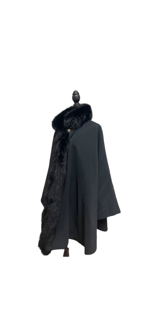 Artisan Furrier, Other brand - Capă #3.2