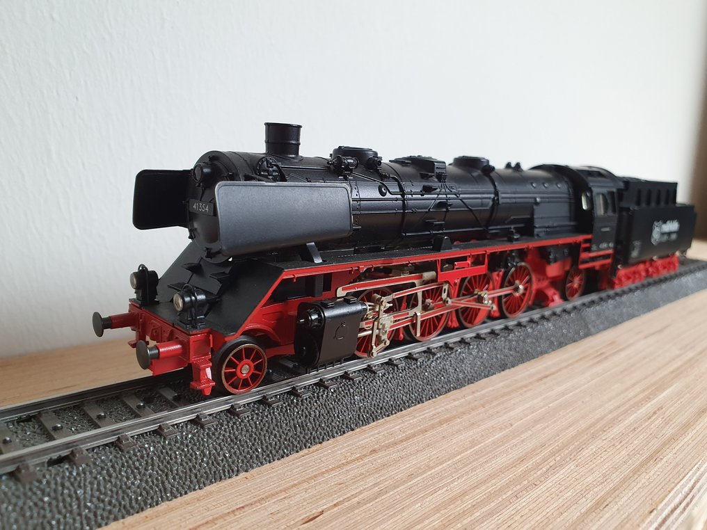 Märklin H0 - uit set 29625 - Ατμομηχανή με όχημα μεταφοράς (1) - BR41, έκδοση για τα 140 χρόνια - DB #1.0