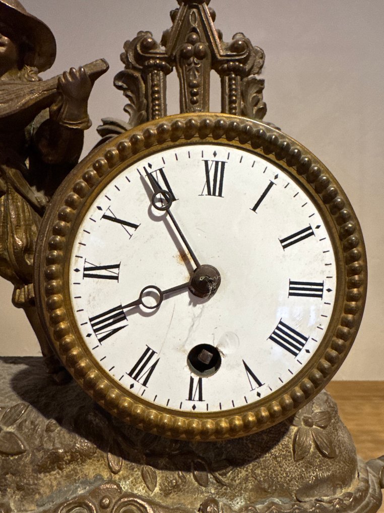 Figurale pendule -   Zinklegering, Messing - 1850-1900 #1.0