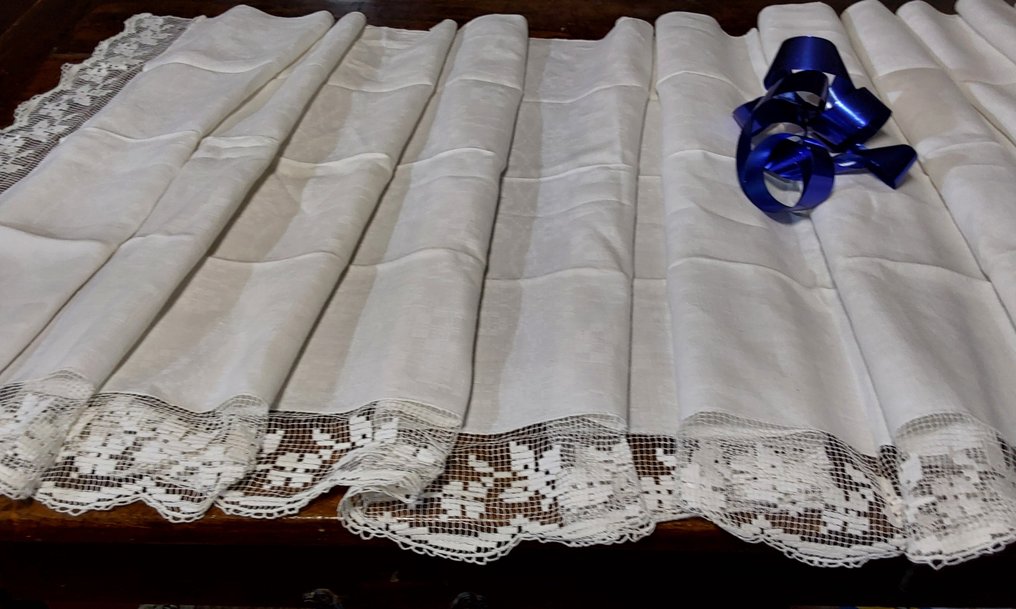 Față de masă  - 430 cm - 80 cm - Coruri antice #1.0