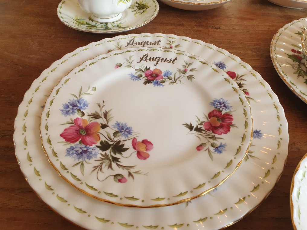 Royal Albert - Royal Albert - Table service (13) - Months series - Porcelain - Various components #4.3