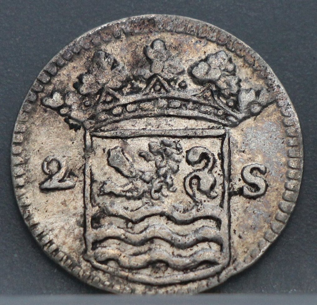 Netherlands Zeeland. 2 Stuiver of dubbbele wapenstuiver 1735 en 1745  (No reserve price) #3.2