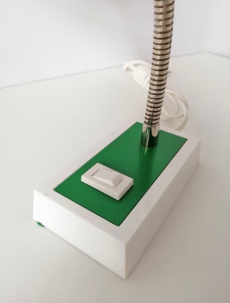 SIS - Φωτιστικό γραφείου (2) - 836 - Μέταλλο, Πλαστικό - Δύο σχεδιαστικά φωτιστικά γραφείου. #4.3