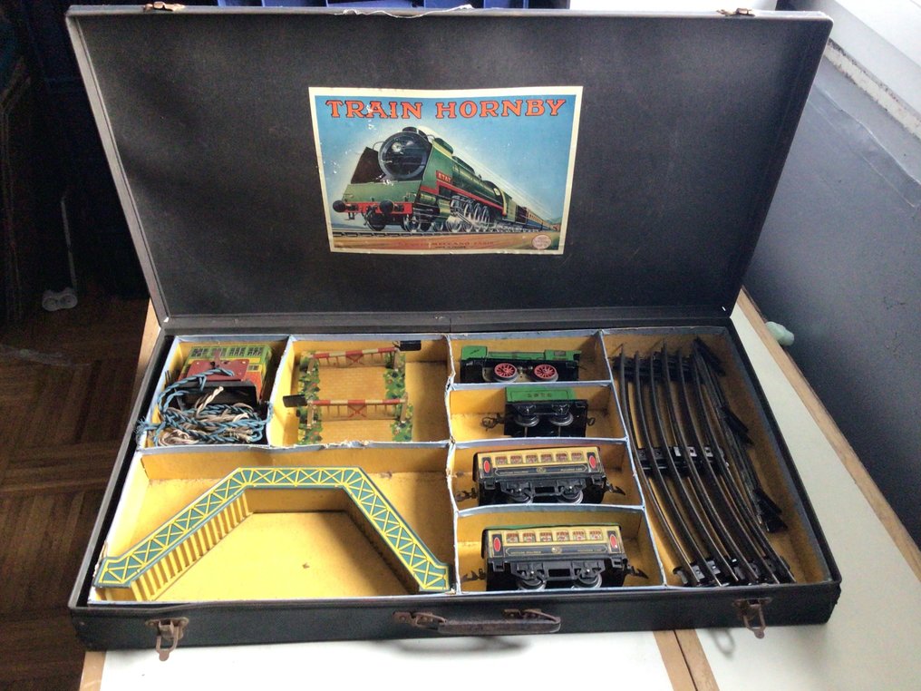 Hornby 0 - Modeleltog (1) #1.0