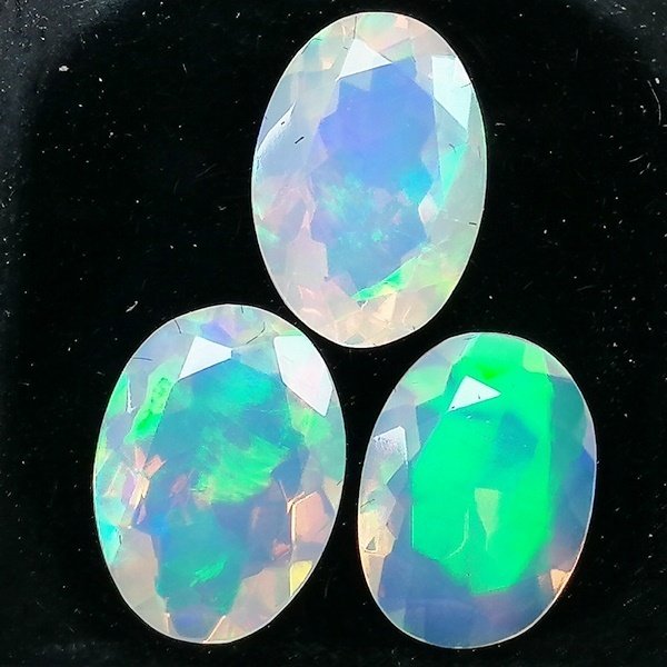 3 pcs  蛋白石  - 4.12 ct - 西班牙宝石学院（IGE） - 浓烈的色彩游戏 #1.0