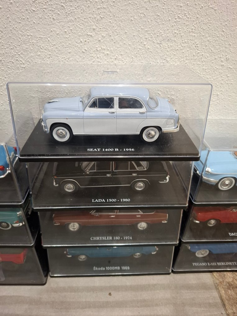 Hachette 1:24 - Modelsedan  (11) - Hachette #2.1