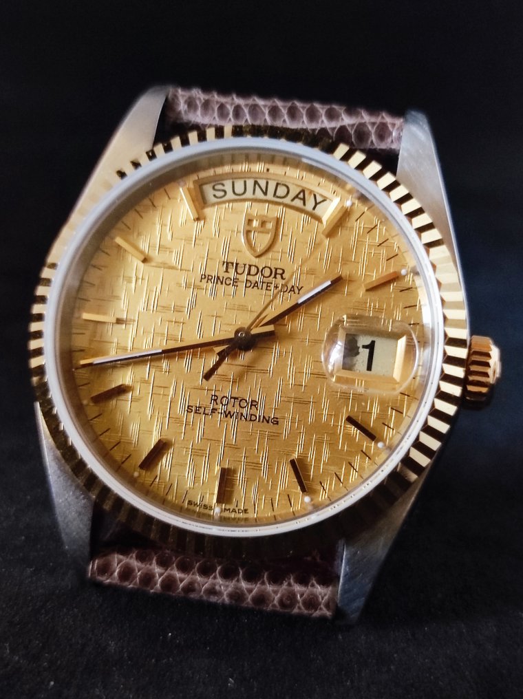 Tudor - Day-Date - Ingen mindstepris - 76213 - Mænd - 2010-2020  #1.0