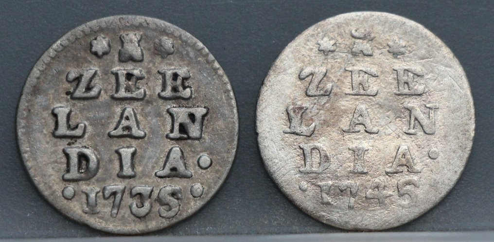 Netherlands Zeeland. 2 Stuiver of dubbbele wapenstuiver 1735 en 1745  (No reserve price) #1.0