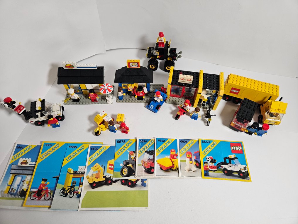Lego Set - Legoland, Classic Town - Cycle Fix-It Shop +8 #2.1