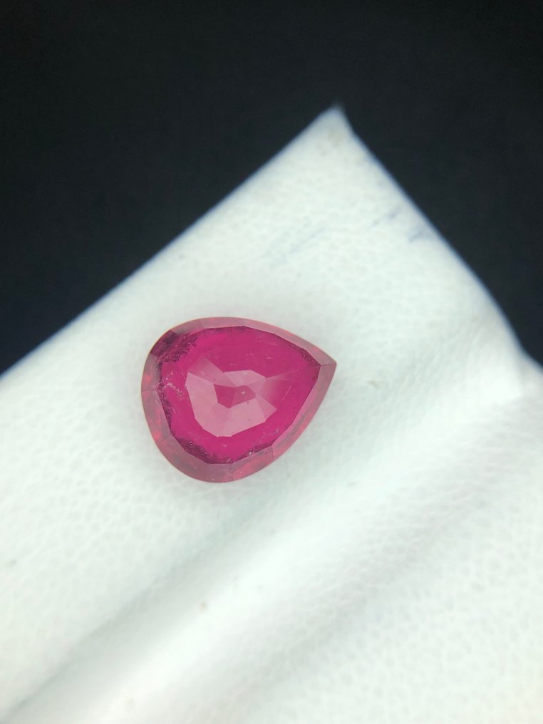 χωρίς τιμή ασφαλείας - 1 pcs  Ροζ, Κόκκινο Τουρμαλίνης  - 3.07 ct - Διεθνής Ένωση Έγχρωμων Πολύτιμων Λίθων (ICA GemLab) - Natural Elbatie #2.1