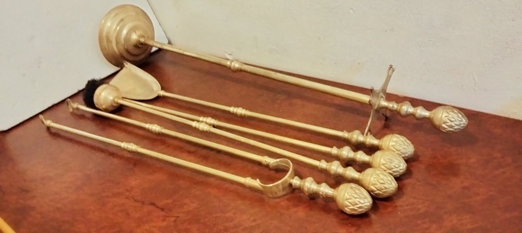 Fireplace accessory (5) - pine nuts - Bronze & brass - Bronze & brass servant #2.1