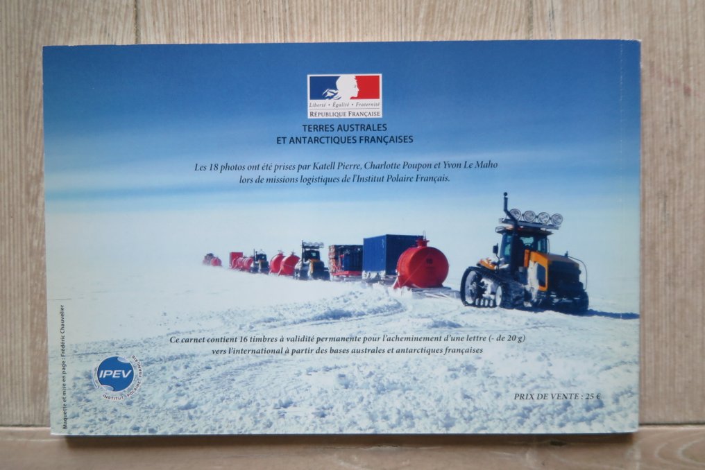 世界  - 5份股票账簿和TAAF凭证的批次 #2.1