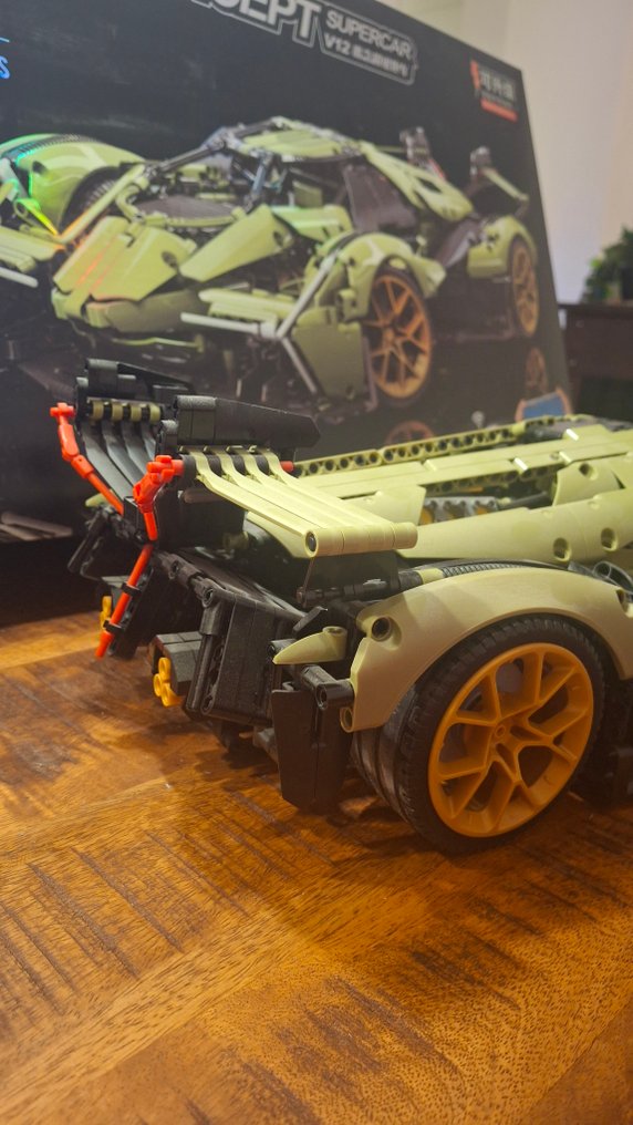 MY88001 - Leketøy CONCEPT SUPERCAR V12 #2.1