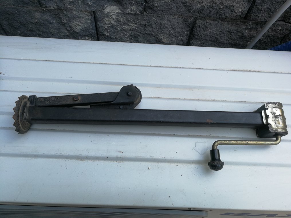 Cric σε ψαλίδι - Fiat - Cric a forbice per auto - 1968 #1.0