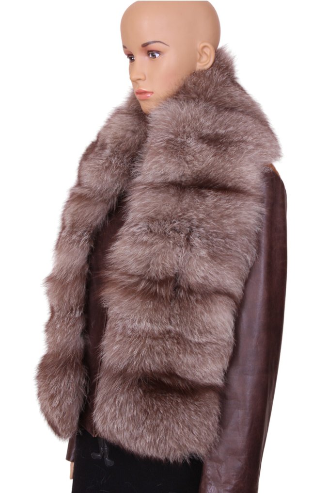 Artisan Furrier - Eșarfă #3.2