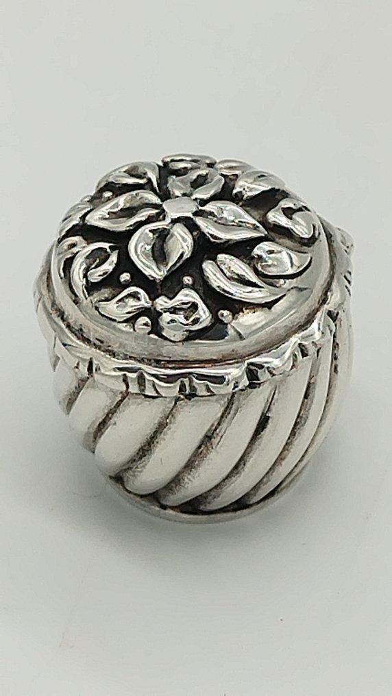 Boks - .925 sølv - (uden reservationspris) #2.1