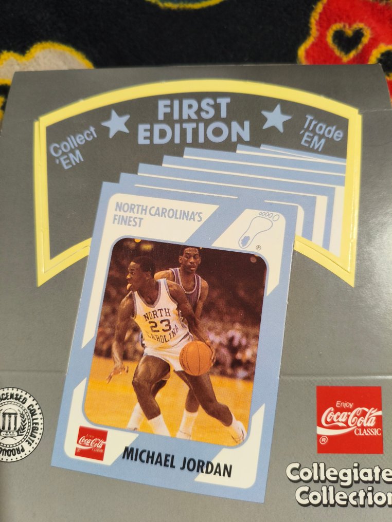 1989 Coca-Cola Collegiate Collection Michael Jordan 初版, 原始包装 - 1 Box - 优秀(EX) #2.1