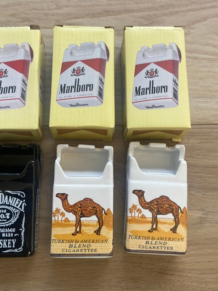 Marlboro, Camel, Jack Daniels with box - 没有保留价 - 烟灰缸  (8) - 陶瓷 #4.3