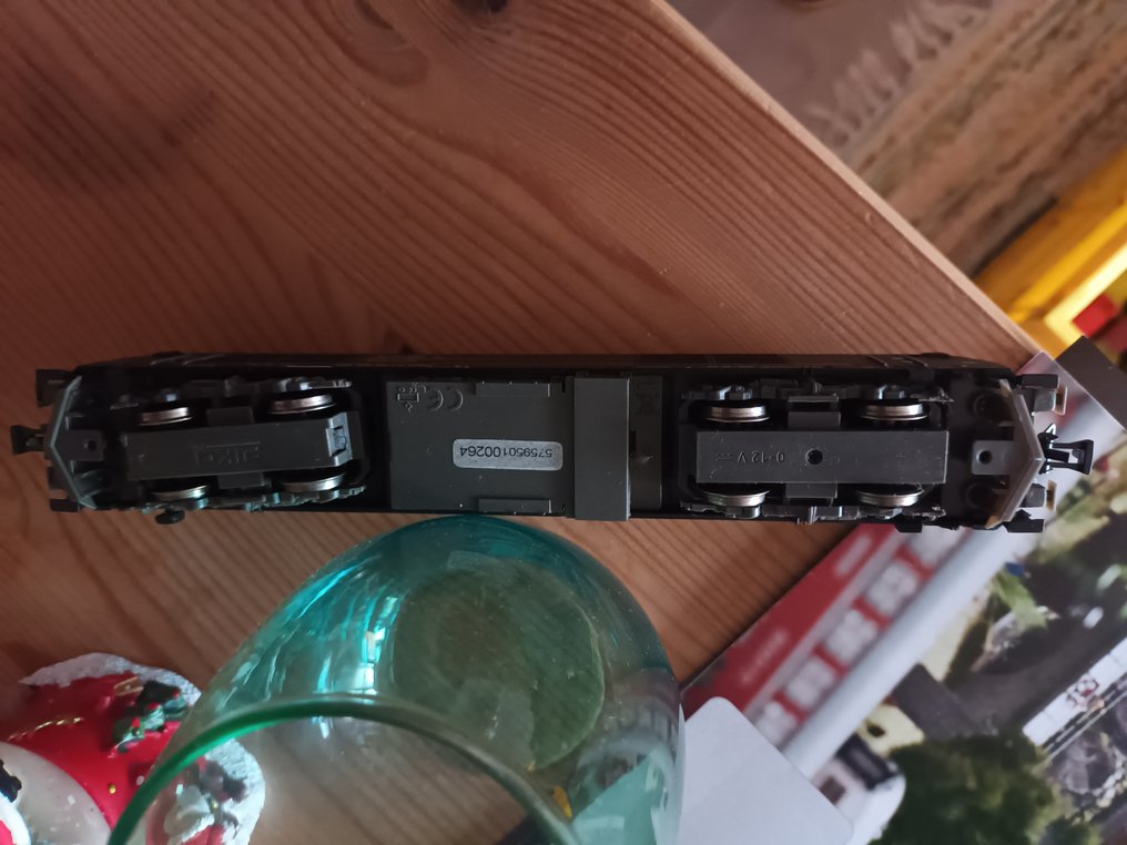 Piko H0 - Πετρελαιοκίνητη μηχανή τρένου (1) - MRCE Dispolok #3.2