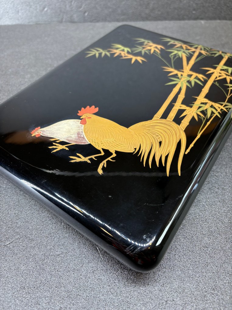 Κουτί χόμπι - Μαύρο ξύλινο κουτί για μελάνι με χρυσό Maki-e από την περίοδο Meiji [金蒔絵 鶏竹紋 硯箱] #1.0