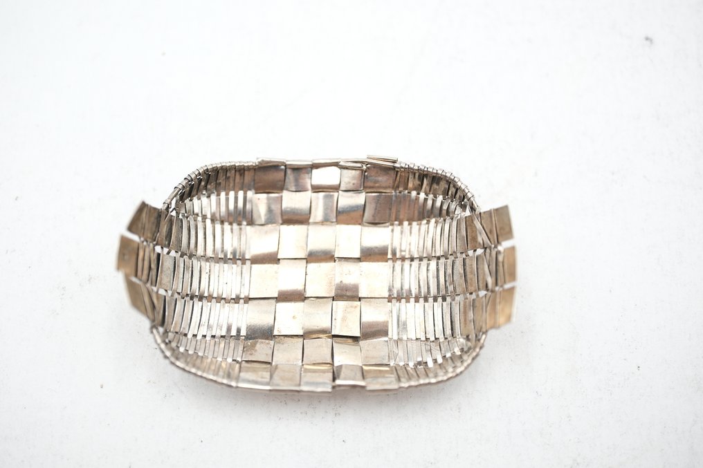 Figur - Small Table Basket - .833 Silber #2.1