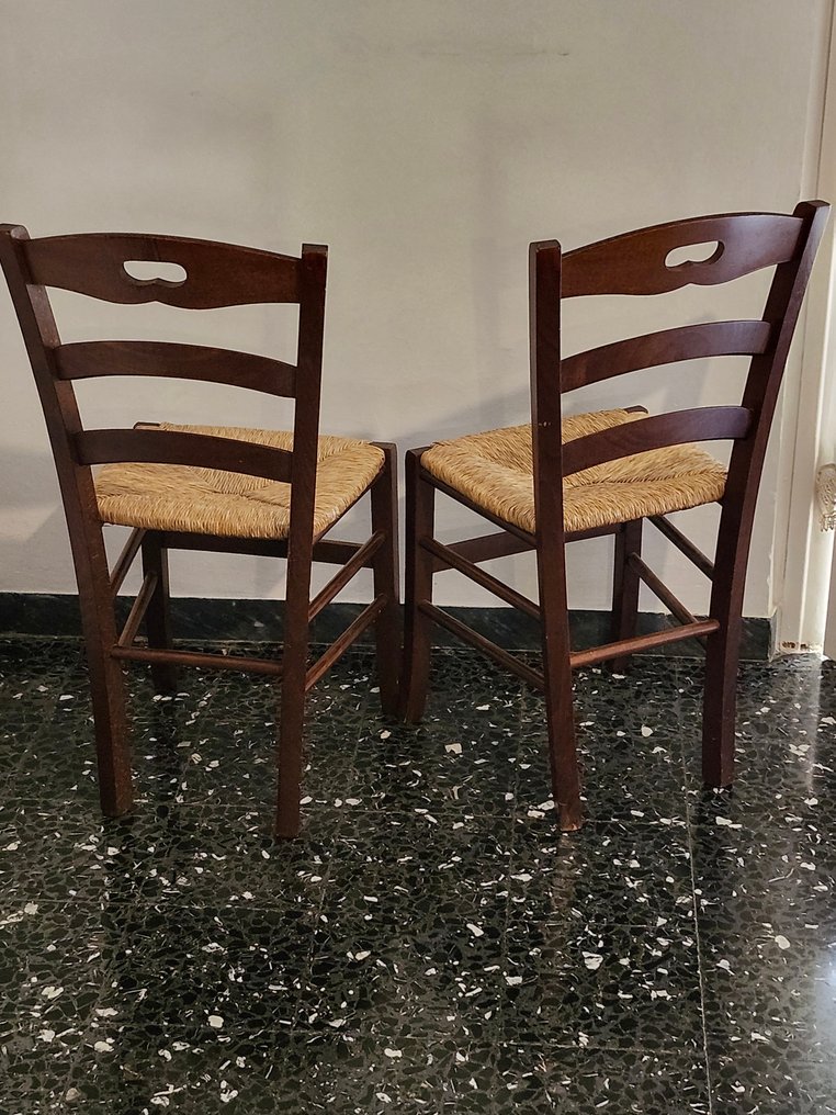 Silla (2) - Madera, Rota #2.1