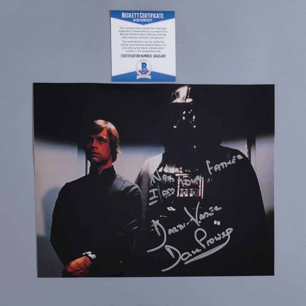 Star Wars - David Prowse (Darth Vader) – Signed 8x10 Photograph – Beckett COA #1.0