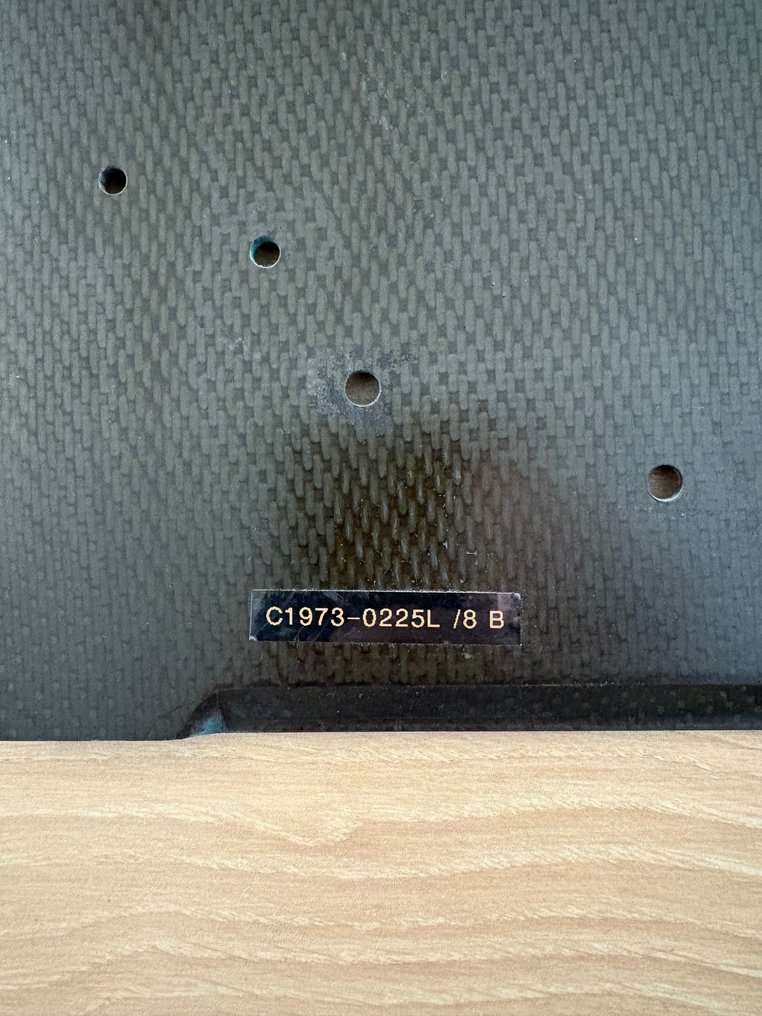 Sauber - Eindplaat achtervleugel  #3.2