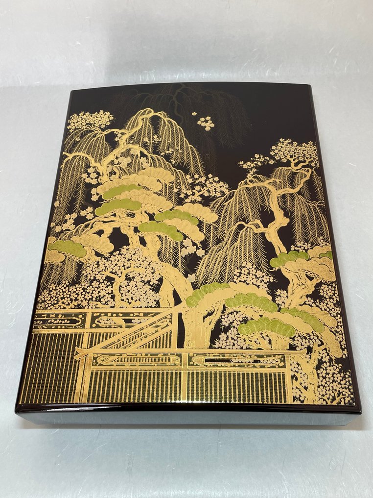 Yamanaka Lacquerware【山中漆器】 - Mitsuyoshi【光吉】 - Κουτί - Ορούσι, Gold Maki-e, Gold powder - Yamanaka-nuri #1.0