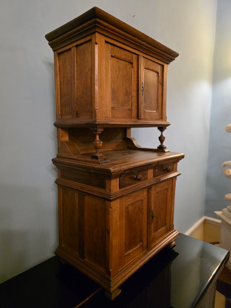 Kredenc - Fa - Kicsi kredenc #1.0