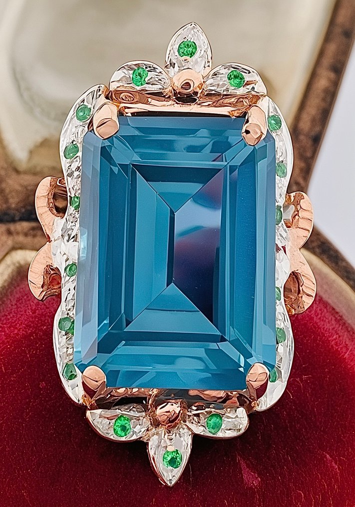 Ingen mindstepris - Ring - 9 kt. Rosaguld, Sølv Topas - Smaragd #1.0