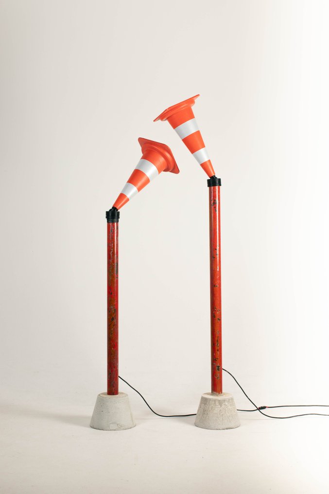 NonAdHoc Studio - Lampada (2) - Acciaio, Plastica, Cemento - Subway Collection #1.0