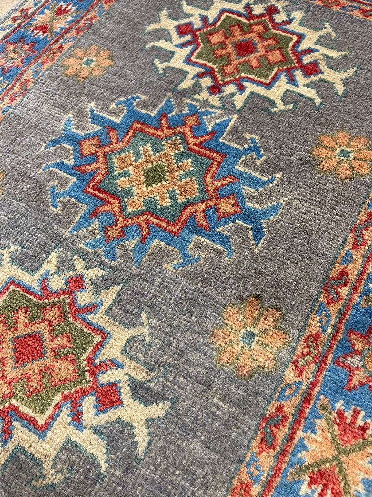 哈萨克高加索（未使用）- 未用过 - 手工编织 - 羊毛 - 华丽的色彩 - 地毯 - 92 cm - 62 cm #1.0