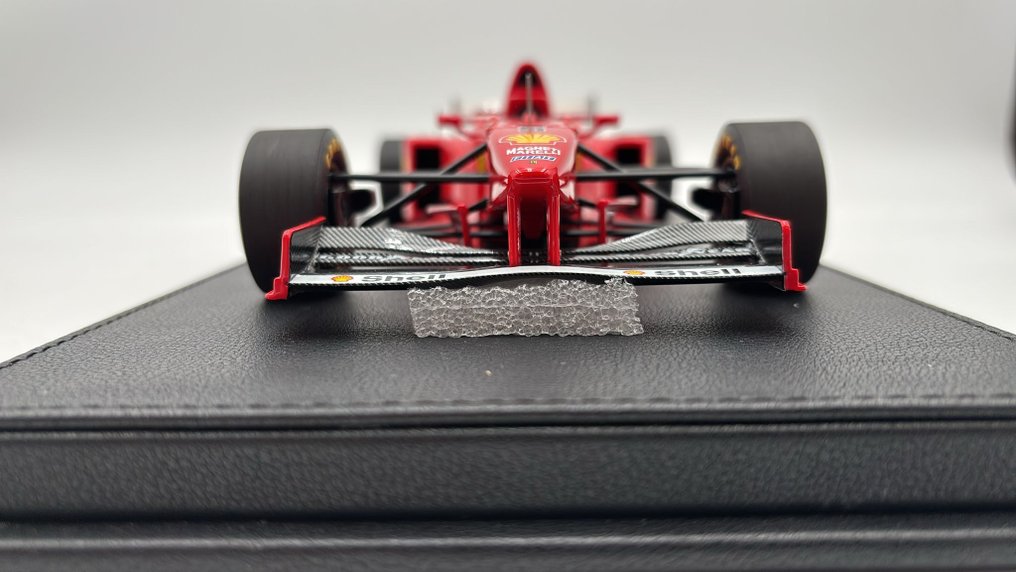GP Replicas 1:18 - 模型汽车 - Ferrari F310B Michael Schumacher Canadian GP 1997 - (cod.C18) #1.0