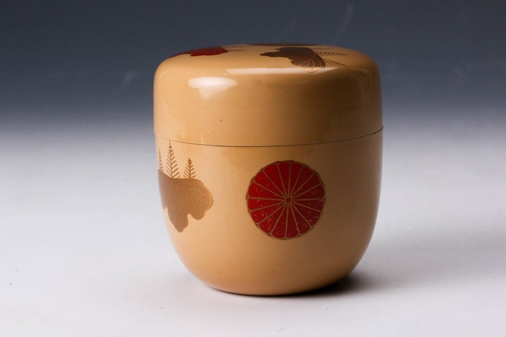 高台寺蒔绘利休夏目（漆器茶叶罐，悬铃木叶设计） - 木 - Nakatani Hakuhō / 中谷博峰 (b.1948) - 日本 - 昭和年代(1926-1989) #1.0