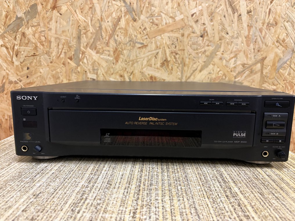 Sony - MDP-850D - Laser Disc and CD lejátszó #1.0